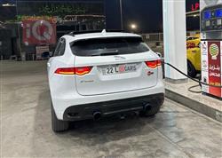 جاكوار إف-بيس